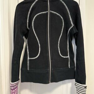 Lululemon Athletica Scooba hoodie special edition size 8